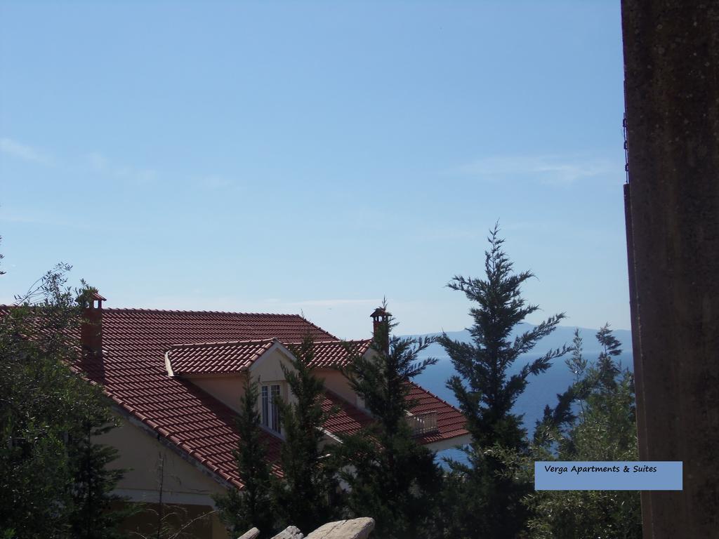 Verga Apartments & Suites Каламата Экстерьер фото